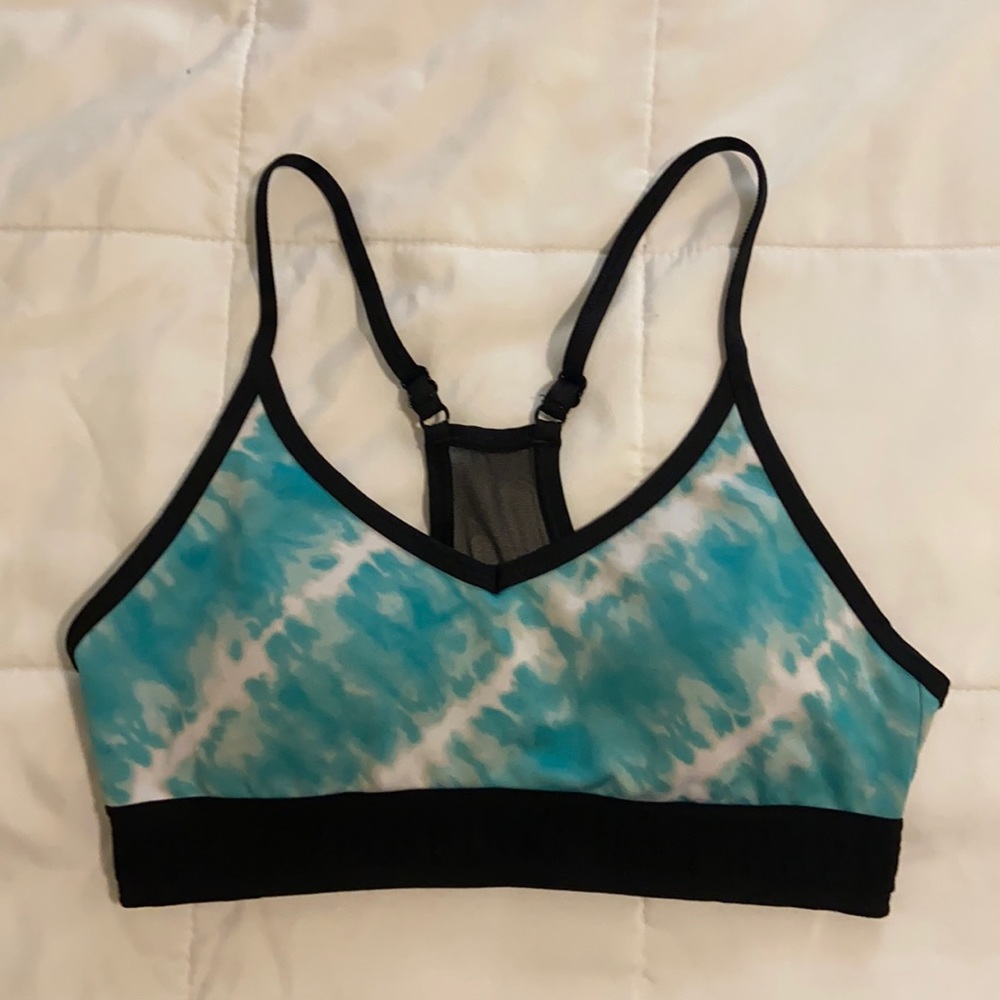 VICTORIA’S SECRET PINK ULTIMATE SPORTS BRA